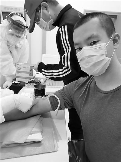 “探路”，他們挺胸站排頭——首批參加重組新冠疫苗接種試驗志愿者中的老兵身影-云南能投軍創(chuàng  )產(chǎn)業(yè)投資有限公司