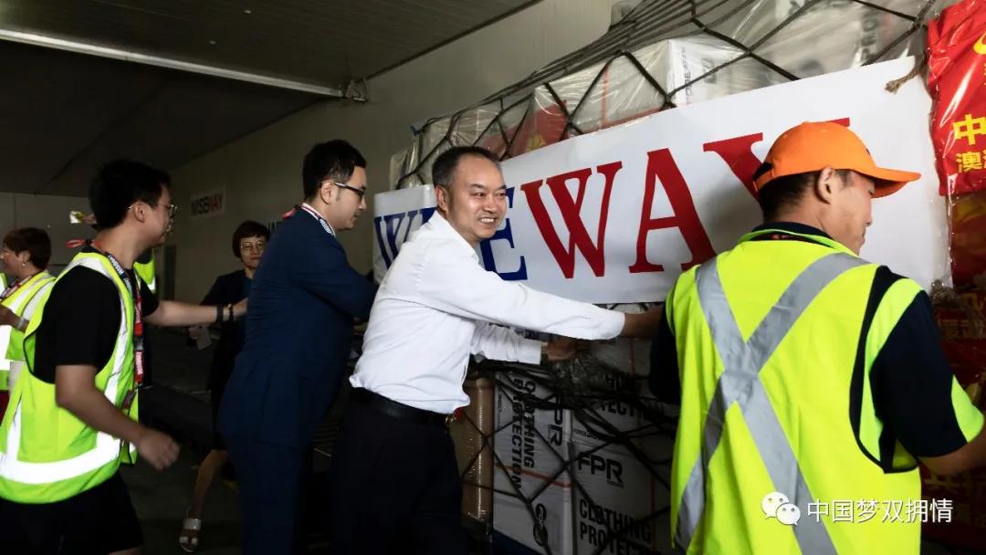 06.jpg 見(jiàn)證尊崇 難忘720個(gè)日日夜夜——寫(xiě)在退役軍人事務(wù)部成立兩周年之際-云南能投軍創(chuàng )產(chǎn)業(yè)投資有限公司