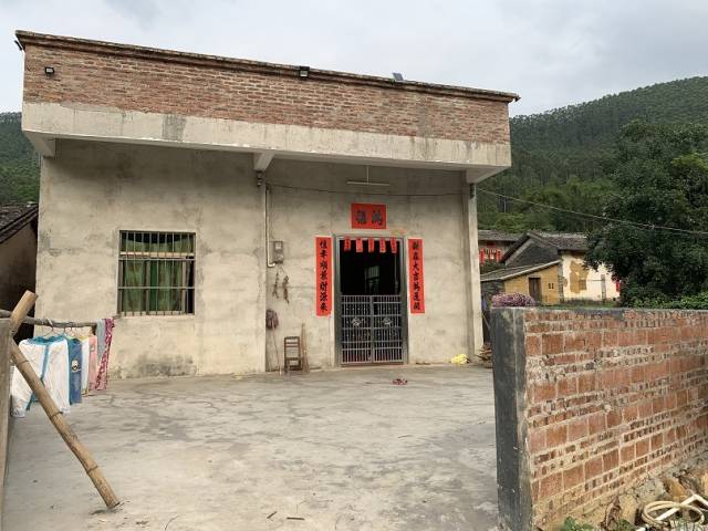 新興縣復退軍人關(guān)愛(ài)基金助力退役軍人圓“新房夢(mèng)”-云南能投軍創(chuàng  )產(chǎn)業(yè)投資有限公司