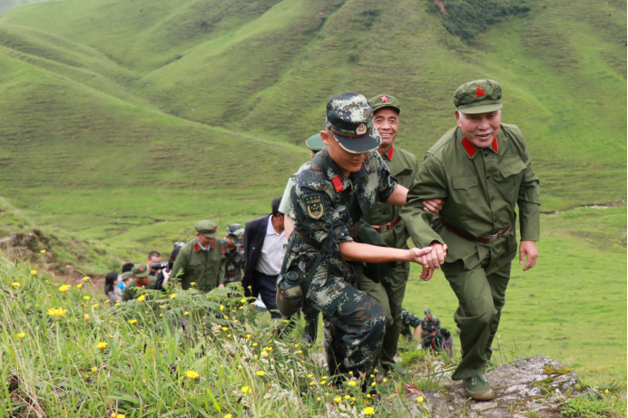 50年后，應到13人，實(shí)到13人！-云南能投軍創(chuàng  )產(chǎn)業(yè)投資有限公司