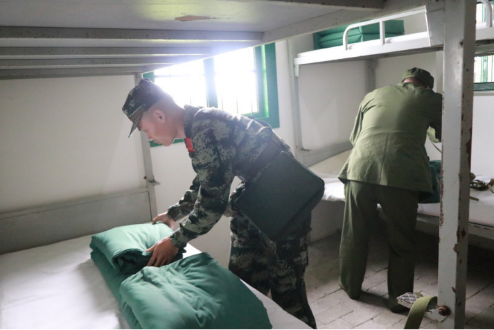 50年后，應到13人，實(shí)到13人！-云南能投軍創(chuàng  )產(chǎn)業(yè)投資有限公司