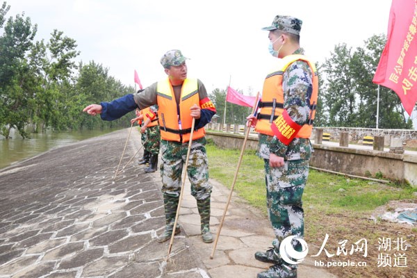 “只要祖國需要，我們義不容辭” ——那些抗洪搶險中的退伍兵-云南能投軍創(chuàng  )產(chǎn)業(yè)投資有限公司