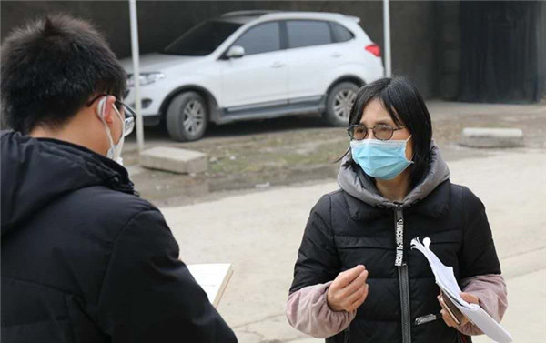 劉亞玲：“戰地女神”自主擇業(yè)，回到家鄉農村當“村醫”-云南能投軍創(chuàng  )產(chǎn)業(yè)投資有限公司