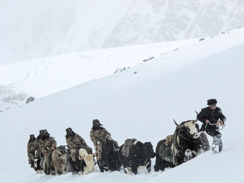 紀念我的戰友，拉齊尼·巴依卡-云南能投軍創(chuàng  )產(chǎn)業(yè)投資有限公司