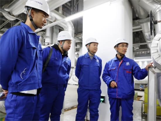 05.jpg 趙際順:從退役士兵到大國工匠-云南能投軍創(chuàng )產(chǎn)業(yè)投資有限公司