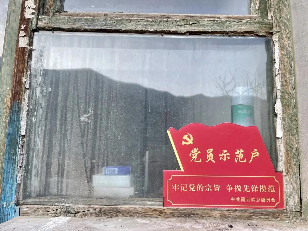 了不起的退役軍人丨71歲退伍老兵“說(shuō)唱”15年，這首歌，請加入你的年度歌單！-云南能投軍創(chuàng  )產(chǎn)業(yè)投資有限公司