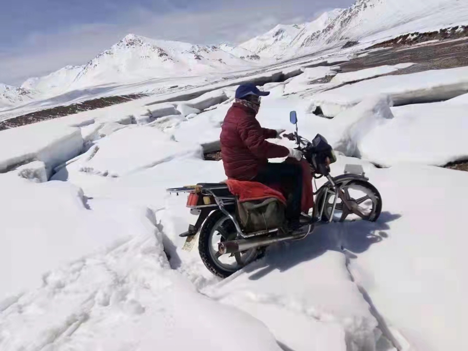 一座簡(jiǎn)易房，一對夫妻，16年與寂寞為伴守護黑河源頭-云南能投軍創(chuàng  )產(chǎn)業(yè)投資有限公司