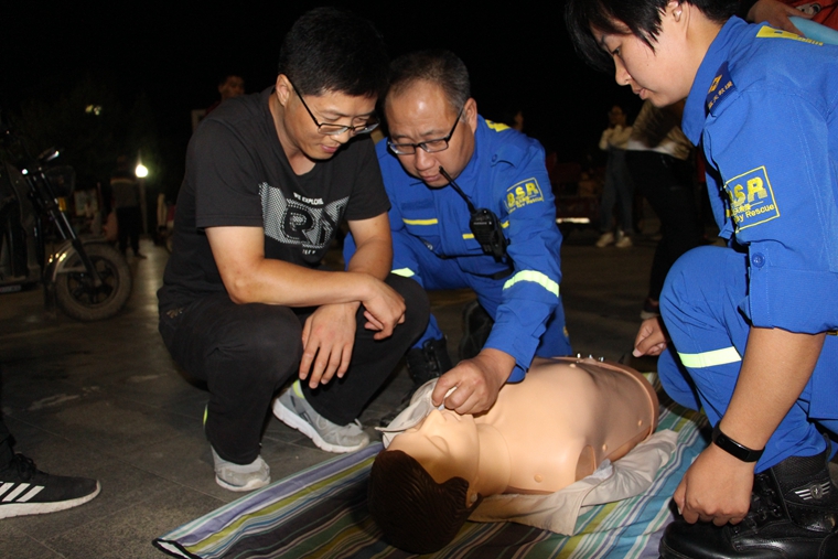 獨臂老兵陳志強：熱心公益大愛(ài)無(wú)疆，為抗疫助“一臂之力”-云南能投軍創(chuàng  )產(chǎn)業(yè)投資有限公司