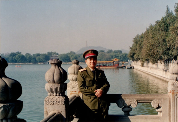 0差評！這是轉業(yè)軍人張耀良的“爆破人生”-云南能投軍創(chuàng  )產(chǎn)業(yè)投資有限公司