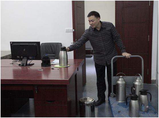 退役軍人劉文彬：從”海軍藍”到”稅務(wù)藍”，用行動(dòng)書(shū)寫(xiě)忠誠-云南能投軍創(chuàng  )產(chǎn)業(yè)投資有限公司