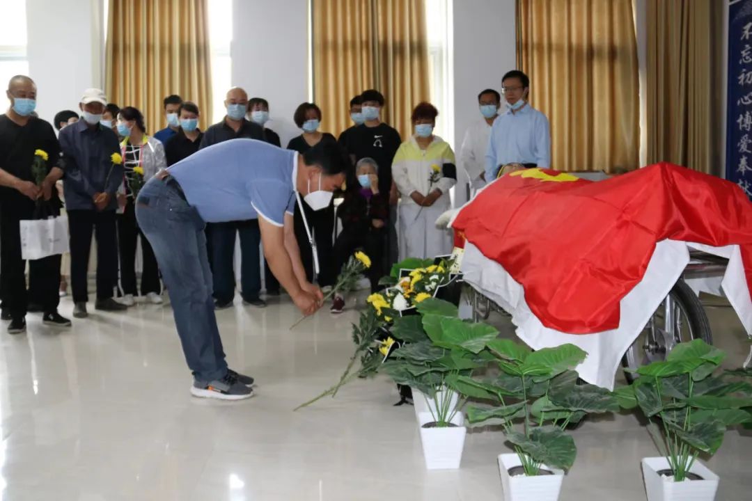 參加過(guò)長(cháng)津湖戰役的他走了，臨終心愿讓人淚目-云南能投軍創(chuàng  )產(chǎn)業(yè)投資有限公司