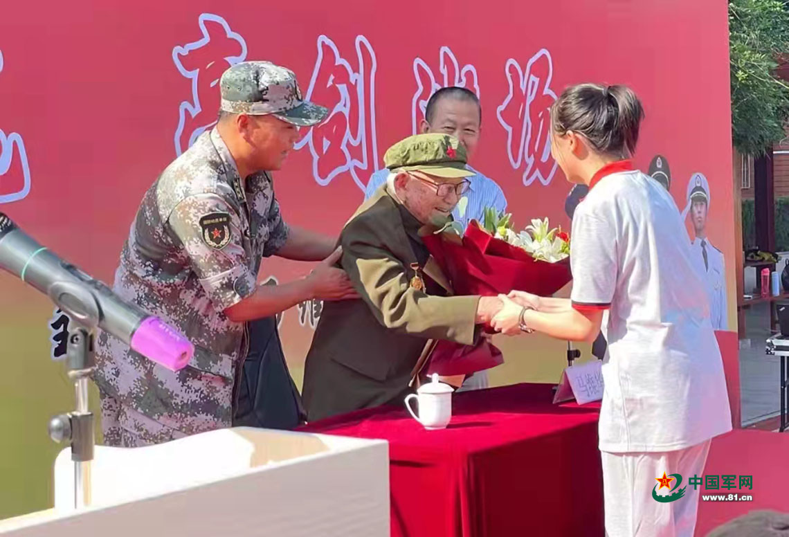 93歲“特等功臣”馬維華：年年為學(xué)生講述戰斗故事 直到講不動(dòng)為止-云南能投軍創(chuàng  )產(chǎn)業(yè)投資有限公司