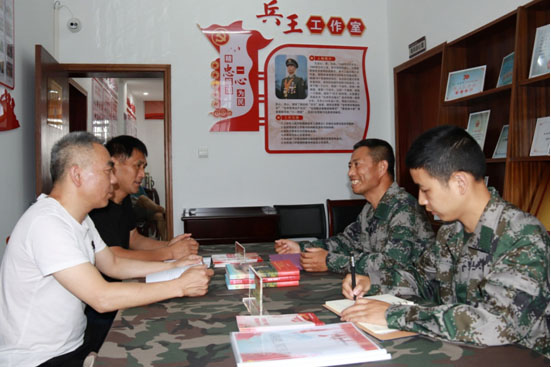 “八一勛章”獲得者王忠心：永遠吹響沖鋒號-云南能投軍創(chuàng  )產(chǎn)業(yè)投資有限公司