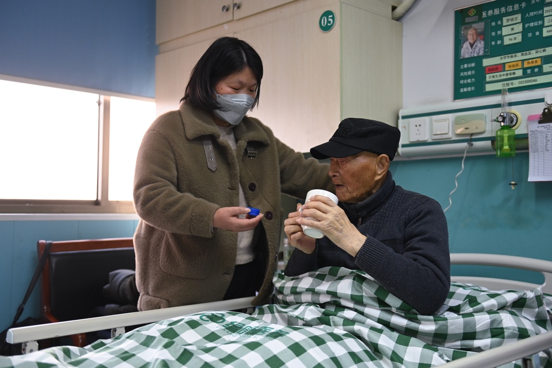 老戰士羅錦文深藏功名的“平凡”人生-云南能投軍創(chuàng  )產(chǎn)業(yè)投資有限公司