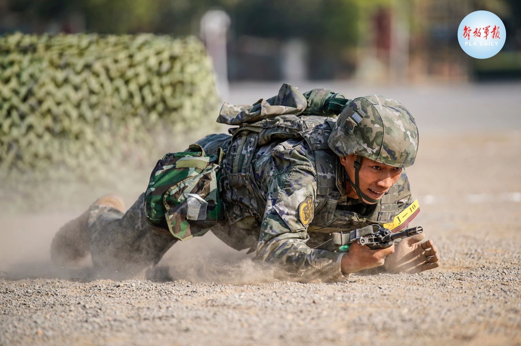 “今天，我退役了……”揮淚告別，他們踏上新征程-云南能投軍創(chuàng  )產(chǎn)業(yè)投資有限公司