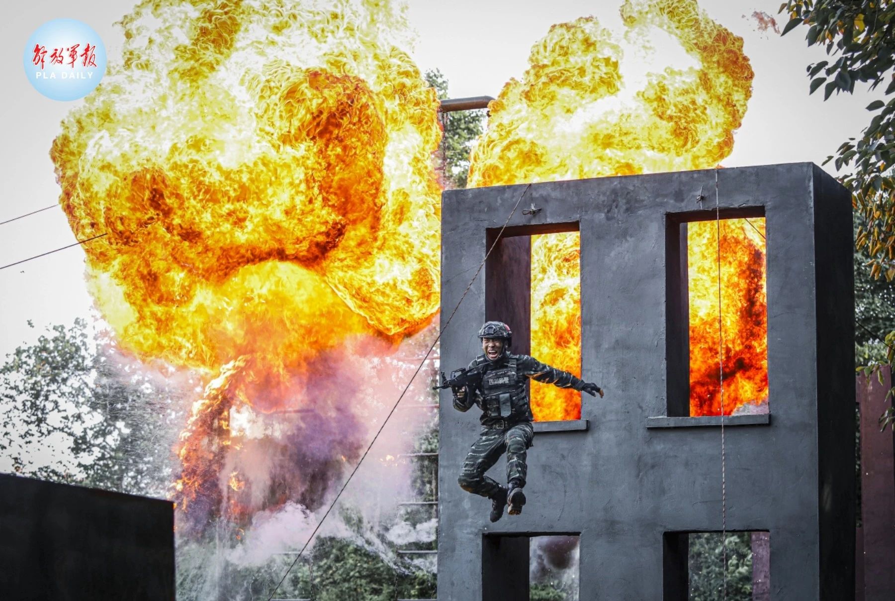 “今天，我退役了……”揮淚告別，他們踏上新征程-云南能投軍創(chuàng  )產(chǎn)業(yè)投資有限公司